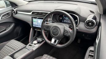 MG MG ZS SE