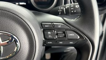 Toyota Yaris DESIGN
