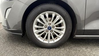 Ford Focus TITANIUM EDITION