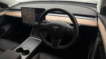 Tesla Model 3 MODEL 3