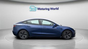 Tesla Model 3 MODEL 3