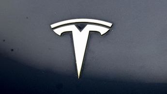 Tesla Model 3 MODEL 3