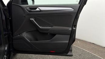 Volkswagen T-Roc ACTIVE TSI EVO DSG