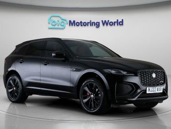 Jaguar F-Pace R-DYNAMIC BLACK