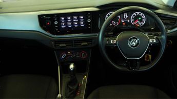 Volkswagen Polo SE TSI DSG