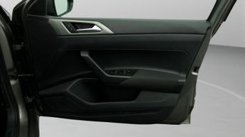 Volkswagen Polo SE TSI DSG