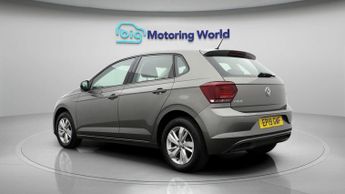 Volkswagen Polo SE TSI DSG