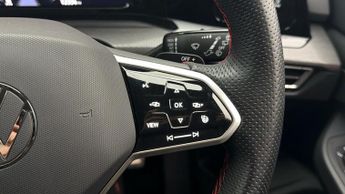 Volkswagen Golf GTI CLUBSPORT TSI DSG