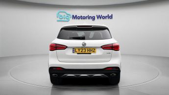 MG MG HS EXCLUSIVE DCT