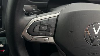 Volkswagen Tiguan LIFE TSI DSG