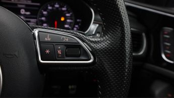 Audi A6 Avant AVANT TDI ULTRA S LINE BLACK EDITION