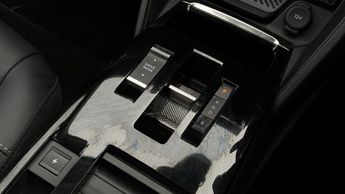 Citroen e-C4 SHINE PLUS