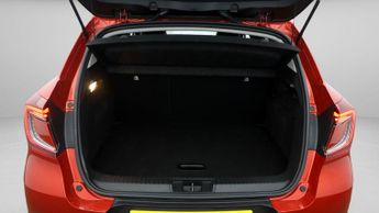 Renault Captur TECHNO E-TECH