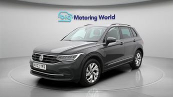 Volkswagen Tiguan LIFE TSI DSG