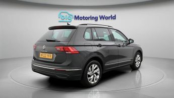 Volkswagen Tiguan LIFE TSI DSG