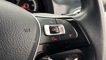 Volkswagen e-up! E-UP