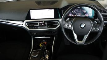 BMW 3 Series 330E SE PRO