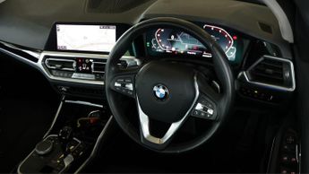 BMW 3 Series 330E SE PRO