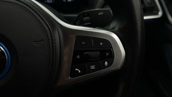BMW i4 EDRIVE40 M SPORT