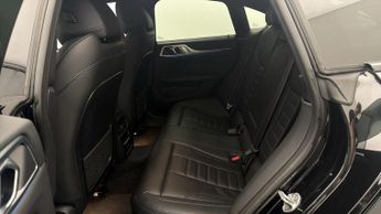BMW i4 EDRIVE40 M SPORT