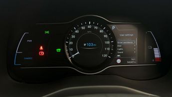 Hyundai KONA PREMIUM SE