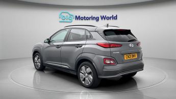 Hyundai KONA PREMIUM SE