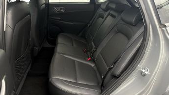 Hyundai KONA PREMIUM SE