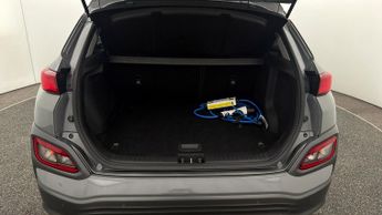 Hyundai KONA PREMIUM SE