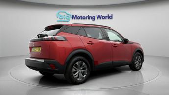 Peugeot E-2008 ACTIVE PREMIUM PLUS