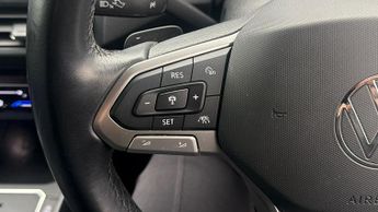 Volkswagen Taigo R-LINE TSI DSG
