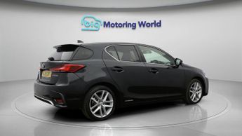 Lexus CT 200H SE PLUS