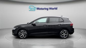 Volkswagen Golf STYLE TSI DSG