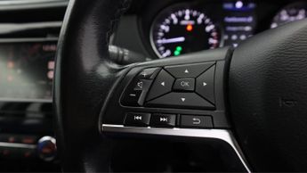 Nissan Qashqai DIG-T ACENTA PREMIUM DCT