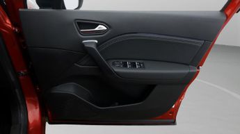 Renault Captur TECHNO E-TECH