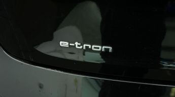 Audi e-tron QUATTRO TECHNIK