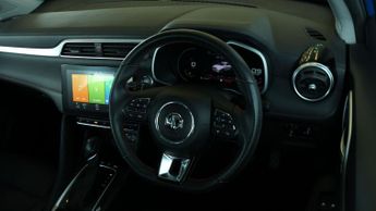 MG MG ZS EXCLUSIVE T-GDI