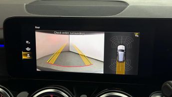 Mercedes-Benz EQB EQB 300 4MATIC AMG LINE