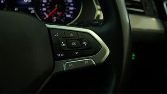 Volkswagen Passat SEL TSI EVO DSG