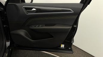 Renault Arkana E-TECH ENGINEERED