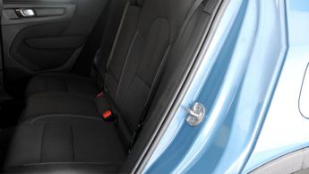 Volvo XC40 RECHARGE CORE