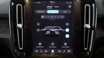 Volvo XC40 RECHARGE CORE