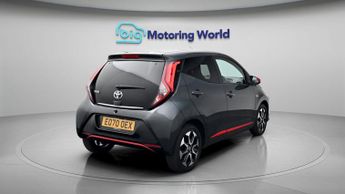 Toyota AYGO VVT-I X-TREND X-SHIFT TSS