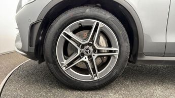Mercedes-Benz GLC GLC 220 D 4MATIC AMG LINE