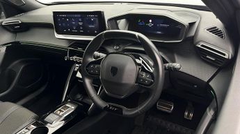 Peugeot E-2008 GT