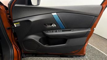Citroen e-C4 SHINE