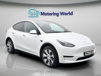 Tesla Model Y LONG RANGE AWD
