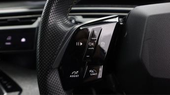 Peugeot E-3008 GT