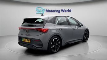 CUPRA Born V1