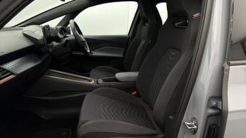 CUPRA Born V1