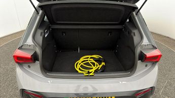 CUPRA Born V1